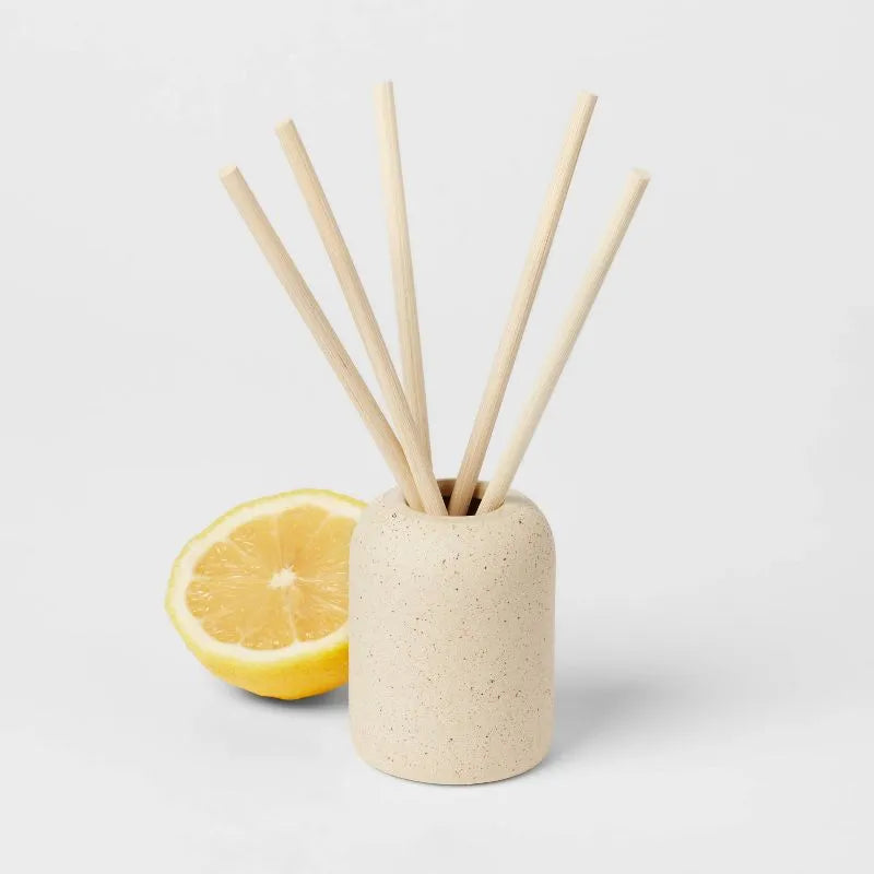 Ceramic reed diffuser, detail view